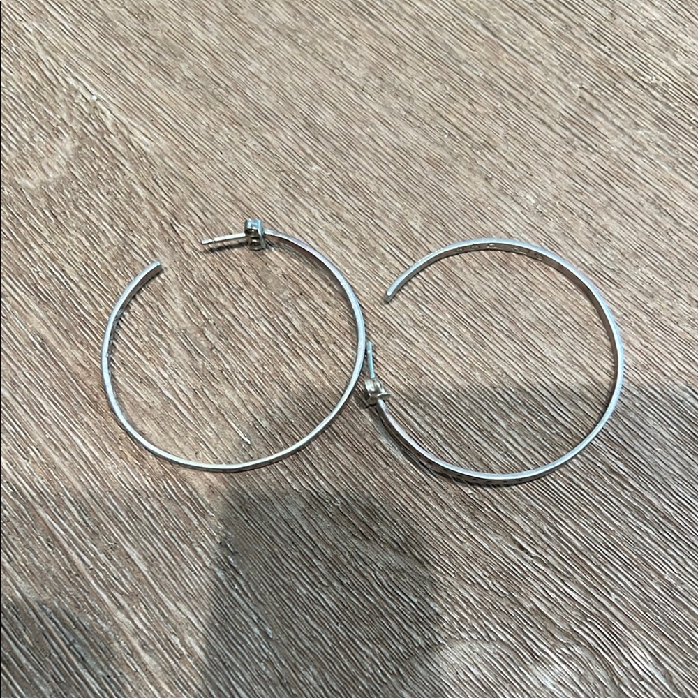 Stella & Dot Silver Hoop Earrings Minimalist Design